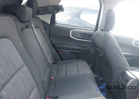 2022 Ford Bronco Sport Big Bend z USA, uszkodzony, nr VIN 3FMCR9B62NRE02789